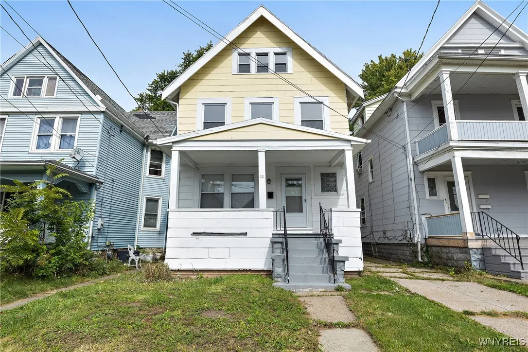 11 Copeland Place, Buffalo, New York 14207, Buffalo, New York 14207, 3 Bedrooms Bedrooms, 6 Rooms Rooms,1 BathroomBathrooms,Residential,Closed,11 Copeland Place, Buffalo, New York 14207,0,B1569072