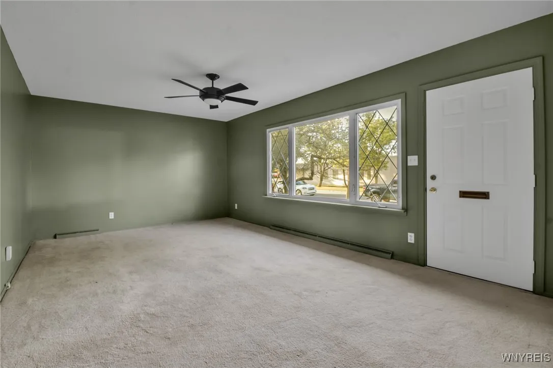 29 Dunlop Avenue, Tonawanda-town, New York 14150, Tonawanda, New York 14150, 3 Bedrooms Bedrooms, 6 Rooms Rooms,1 BathroomBathrooms,Residential,Closed,29 Dunlop Avenue, Tonawanda-town, New York 14150,0,B1568646