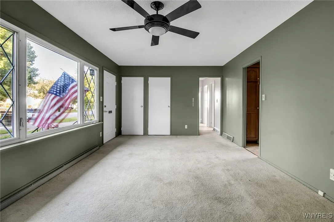 29 Dunlop Avenue, Tonawanda-town, New York 14150, Tonawanda, New York 14150, 3 Bedrooms Bedrooms, 6 Rooms Rooms,1 BathroomBathrooms,Residential,Closed,29 Dunlop Avenue, Tonawanda-town, New York 14150,0,B1568646