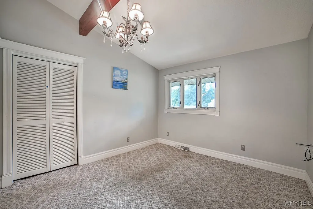 9244 Valley Stream Road, Clarence, New York 14031, Clarence, New York 14031, 4 Bedrooms Bedrooms, 9 Rooms Rooms,3 BathroomsBathrooms,Residential,Closed,9244 Valley Stream Road, Clarence, New York 14031,0,B1569201