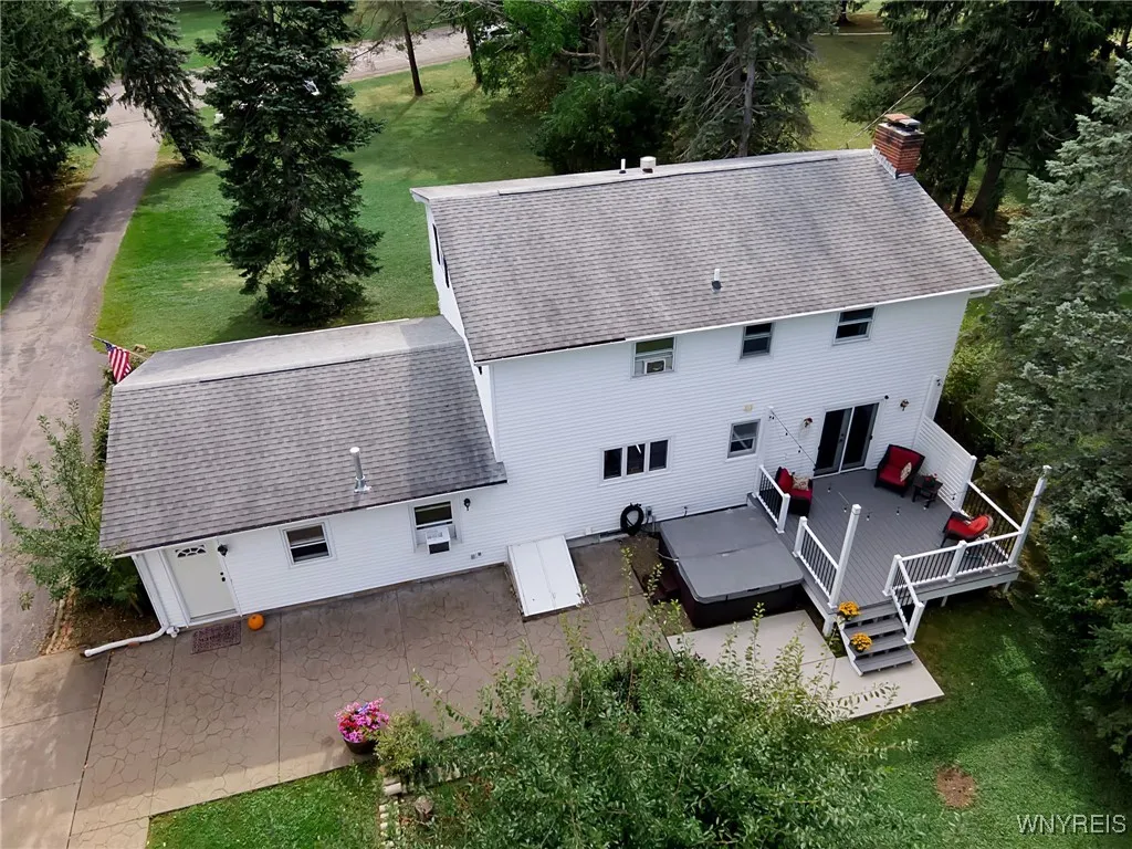 4038 Sheldon Road, Hamburg, New York 14127, Hamburg, New York 14127, 4 Bedrooms Bedrooms, 12 Rooms Rooms,2 BathroomsBathrooms,Residential,Closed,4038 Sheldon Road, Hamburg, New York 14127,0,B1569174