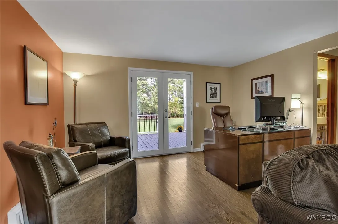4038 Sheldon Road, Hamburg, New York 14127, Hamburg, New York 14127, 4 Bedrooms Bedrooms, 12 Rooms Rooms,2 BathroomsBathrooms,Residential,Closed,4038 Sheldon Road, Hamburg, New York 14127,0,B1569174
