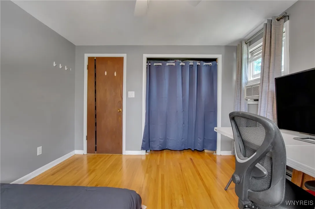 4038 Sheldon Road, Hamburg, New York 14127, Hamburg, New York 14127, 4 Bedrooms Bedrooms, 12 Rooms Rooms,2 BathroomsBathrooms,Residential,Closed,4038 Sheldon Road, Hamburg, New York 14127,0,B1569174