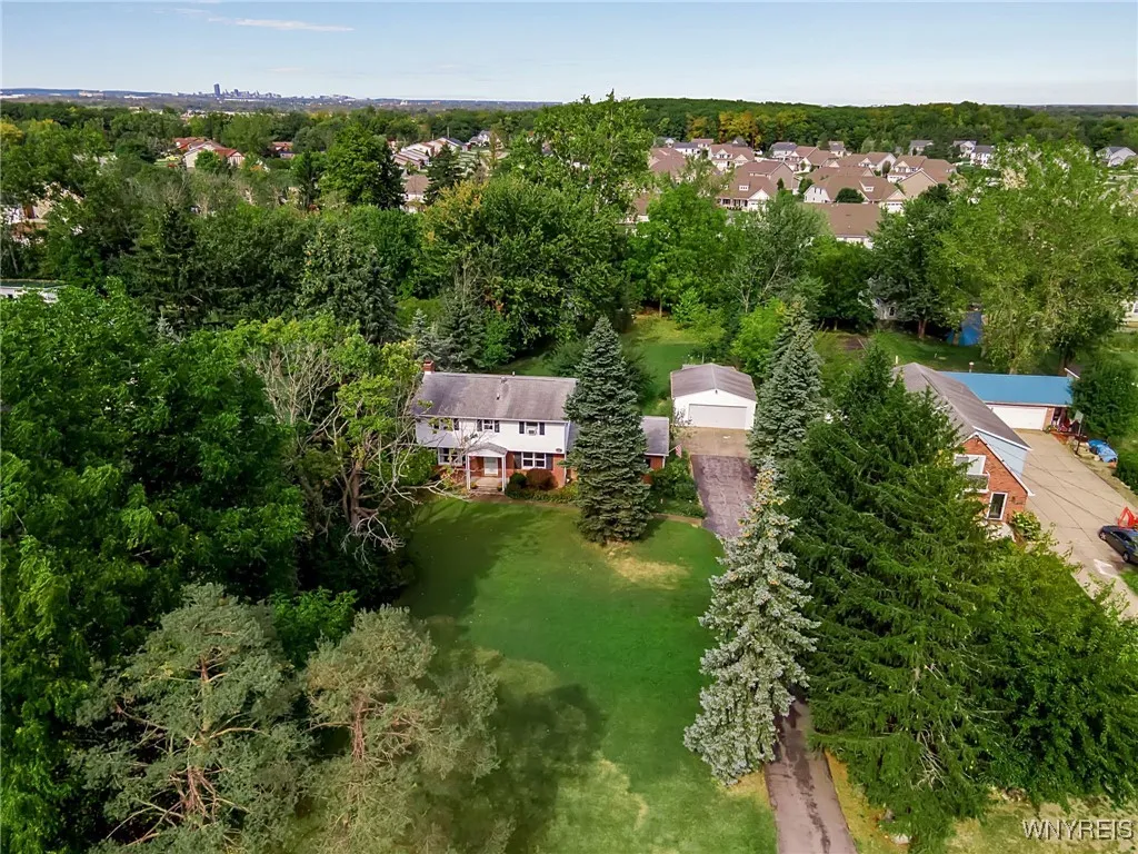 4038 Sheldon Road, Hamburg, New York 14127, Hamburg, New York 14127, 4 Bedrooms Bedrooms, 12 Rooms Rooms,2 BathroomsBathrooms,Residential,Closed,4038 Sheldon Road, Hamburg, New York 14127,0,B1569174