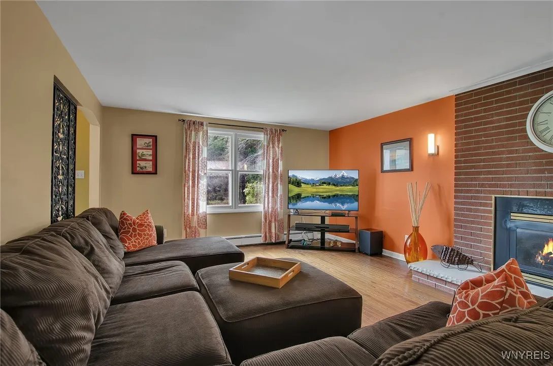 4038 Sheldon Road, Hamburg, New York 14127, Hamburg, New York 14127, 4 Bedrooms Bedrooms, 12 Rooms Rooms,2 BathroomsBathrooms,Residential,Closed,4038 Sheldon Road, Hamburg, New York 14127,0,B1569174