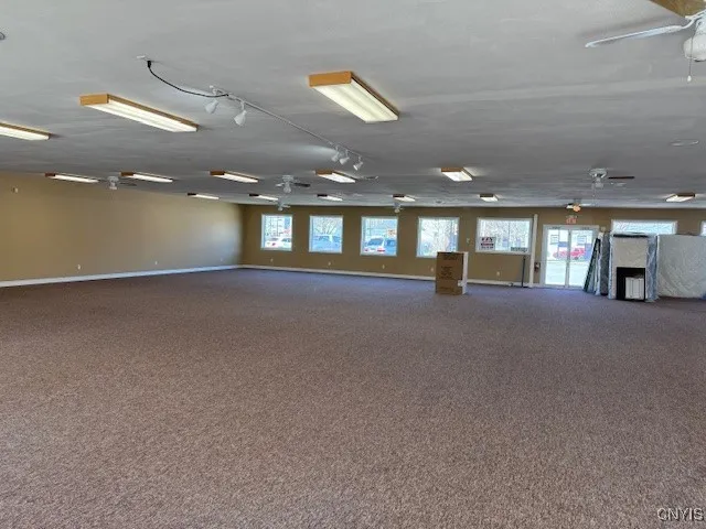 121 Madison Street, Oneida-inside, New York 13421, Oneida, New York 13421, ,Commercial Lease,Closed,121 Madison Street, Oneida-inside, New York 13421,0,S1569295