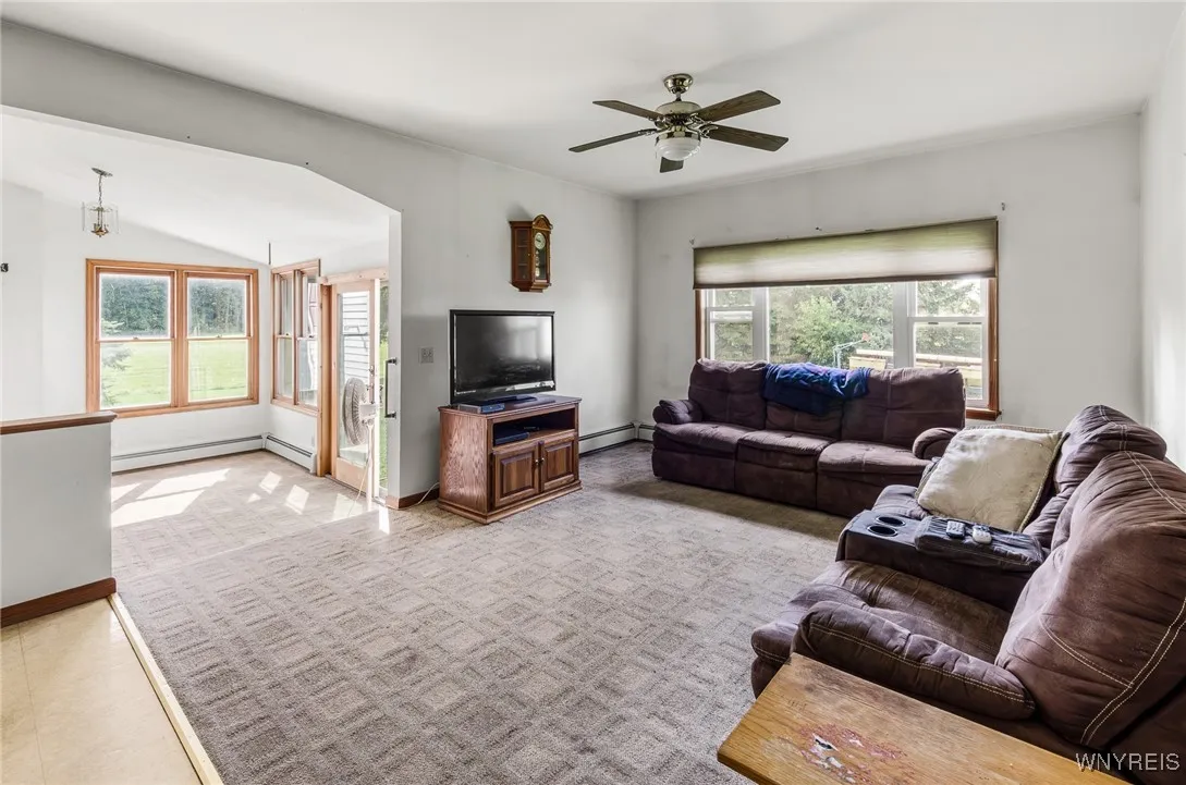 6990 Heise Road, Clarence, New York 14032, Clarence, New York 14032, 5 Bedrooms Bedrooms, ,2 BathroomsBathrooms,Land,For Sale,6990 Heise Road, Clarence, New York 14032,B1568613