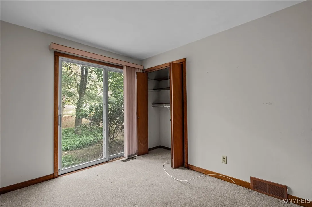 5 Lennys Lane, Orchard Park, New York 14127, Orchard Park, New York 14127, 4 Bedrooms Bedrooms, 8 Rooms Rooms,2 BathroomsBathrooms,Residential,Closed,5 Lennys Lane, Orchard Park, New York 14127,0,B1569169