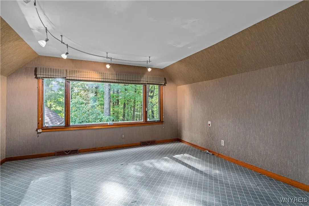 5 Lennys Lane, Orchard Park, New York 14127, Orchard Park, New York 14127, 4 Bedrooms Bedrooms, 8 Rooms Rooms,2 BathroomsBathrooms,Residential,Closed,5 Lennys Lane, Orchard Park, New York 14127,0,B1569169
