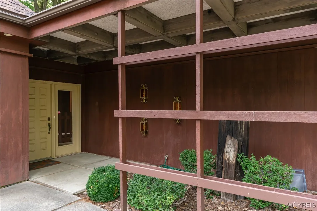 5 Lennys Lane, Orchard Park, New York 14127, Orchard Park, New York 14127, 4 Bedrooms Bedrooms, 8 Rooms Rooms,2 BathroomsBathrooms,Residential,Closed,5 Lennys Lane, Orchard Park, New York 14127,0,B1569169