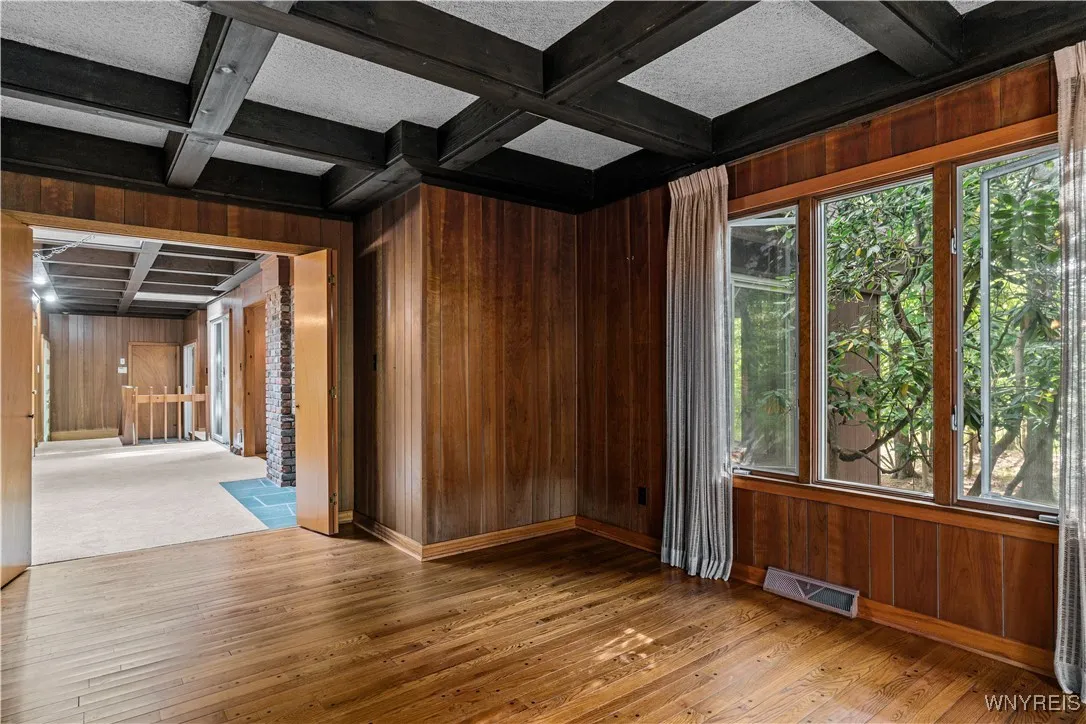 5 Lennys Lane, Orchard Park, New York 14127, Orchard Park, New York 14127, 4 Bedrooms Bedrooms, 8 Rooms Rooms,2 BathroomsBathrooms,Residential,Closed,5 Lennys Lane, Orchard Park, New York 14127,0,B1569169