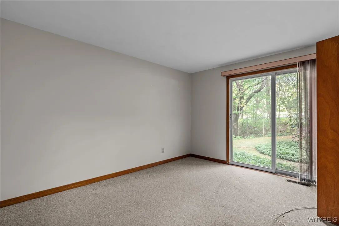 5 Lennys Lane, Orchard Park, New York 14127, Orchard Park, New York 14127, 4 Bedrooms Bedrooms, 8 Rooms Rooms,2 BathroomsBathrooms,Residential,Closed,5 Lennys Lane, Orchard Park, New York 14127,0,B1569169