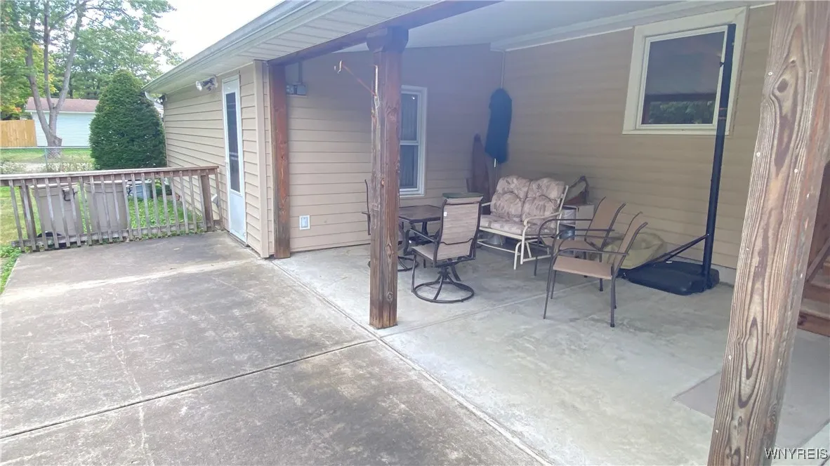 COVERED PATIO