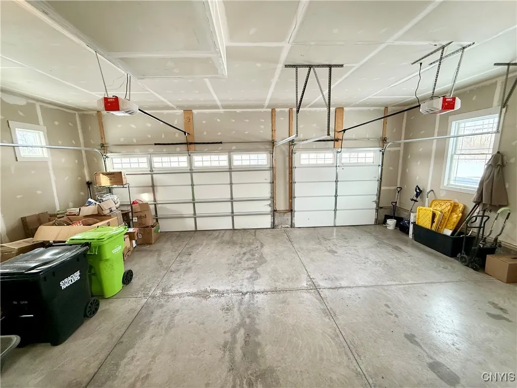 8206 Harkins Court, Lysander, New York 13027, Lysander, New York 13027, 6 Bedrooms Bedrooms, 11 Rooms Rooms,4 BathroomsBathrooms,Residential,Closed,8206 Harkins Court, Lysander, New York 13027,0,S1565739