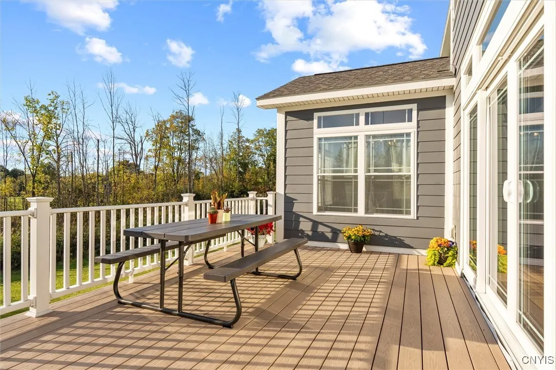 8206 Harkins Court, Lysander, New York 13027, Lysander, New York 13027, 6 Bedrooms Bedrooms, 11 Rooms Rooms,4 BathroomsBathrooms,Residential,Closed,8206 Harkins Court, Lysander, New York 13027,0,S1565739