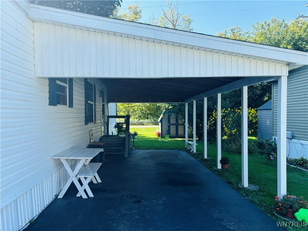 Covered car port/outdoor summer area