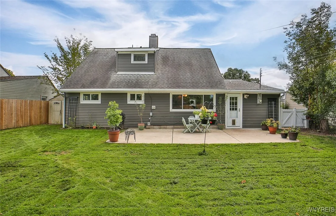 49 Riverdale Drive, Grand Island, New York 14072, Grand Island, New York 14072, 4 Bedrooms Bedrooms, 9 Rooms Rooms,2 BathroomsBathrooms,Residential,Closed,49 Riverdale Drive, Grand Island, New York 14072,0,B1569491