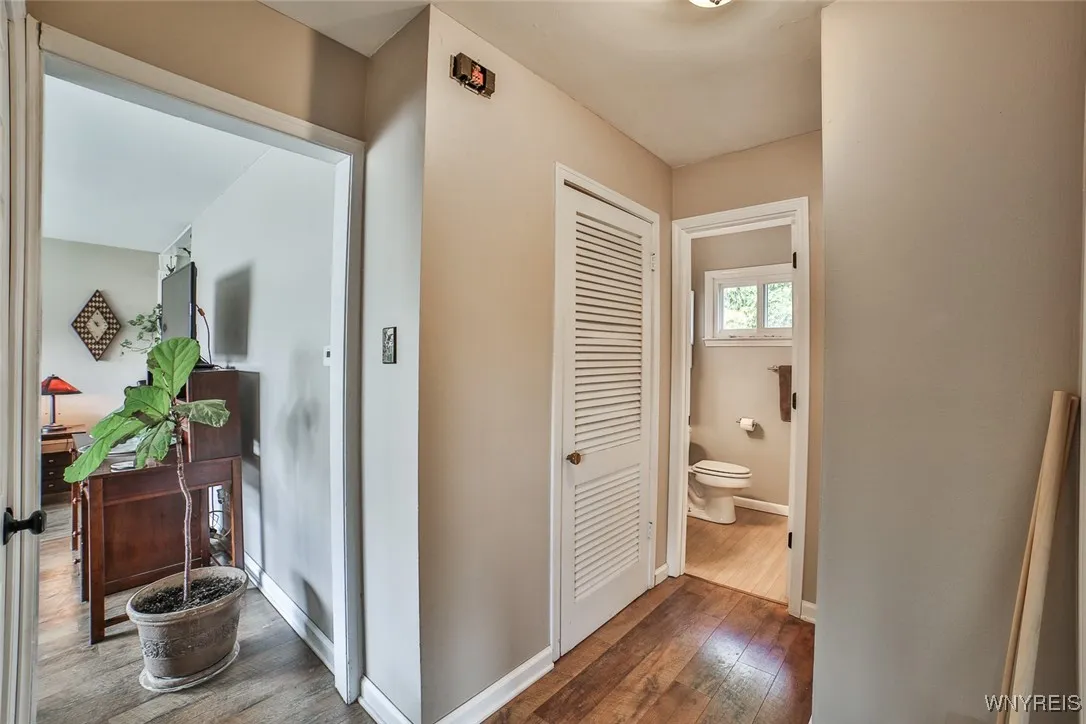 49 Riverdale Drive, Grand Island, New York 14072, Grand Island, New York 14072, 4 Bedrooms Bedrooms, 9 Rooms Rooms,2 BathroomsBathrooms,Residential,Closed,49 Riverdale Drive, Grand Island, New York 14072,0,B1569491