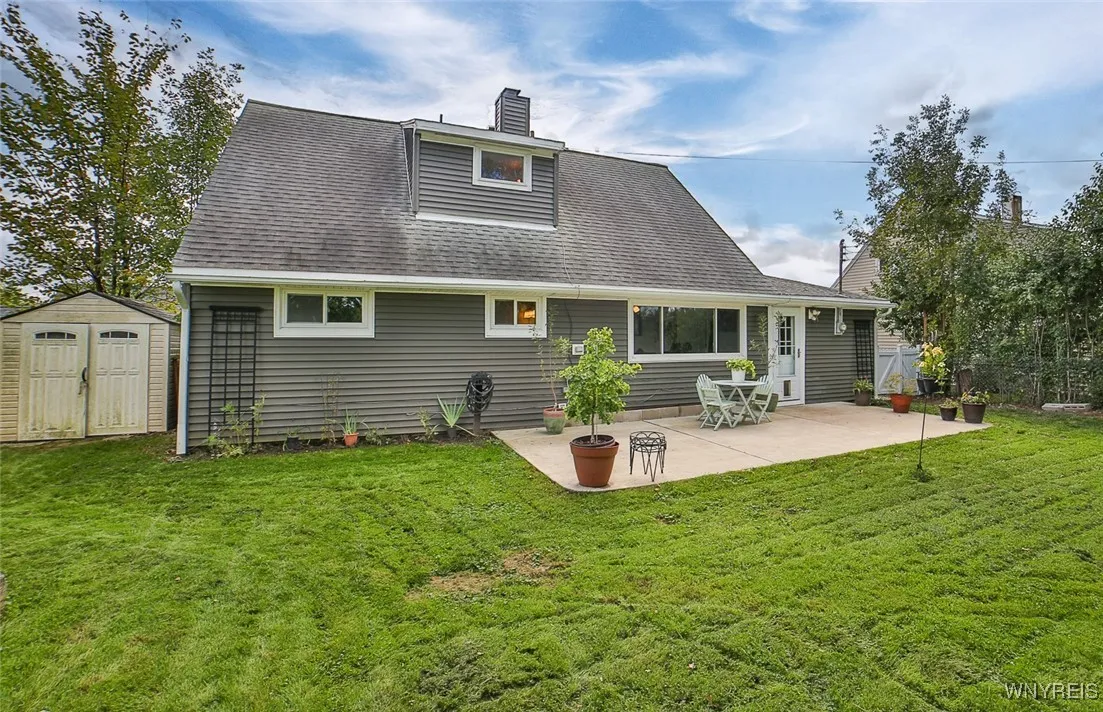 49 Riverdale Drive, Grand Island, New York 14072, Grand Island, New York 14072, 4 Bedrooms Bedrooms, 9 Rooms Rooms,2 BathroomsBathrooms,Residential,Closed,49 Riverdale Drive, Grand Island, New York 14072,0,B1569491