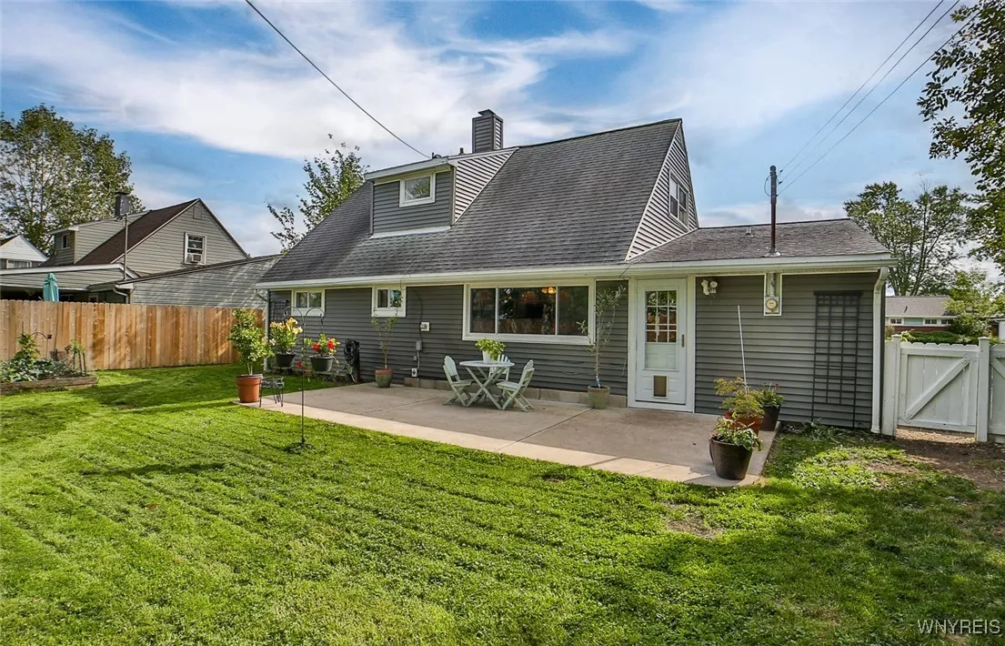49 Riverdale Drive, Grand Island, New York 14072, Grand Island, New York 14072, 4 Bedrooms Bedrooms, 9 Rooms Rooms,2 BathroomsBathrooms,Residential,Closed,49 Riverdale Drive, Grand Island, New York 14072,0,B1569491