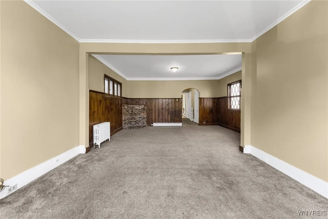 121 Auburn Avenue, Buffalo, New York 14213, Buffalo, New York 14213, 3 Bedrooms Bedrooms, 7 Rooms Rooms,2 BathroomsBathrooms,Residential,Closed,121 Auburn Avenue, Buffalo, New York 14213,0,B1569891