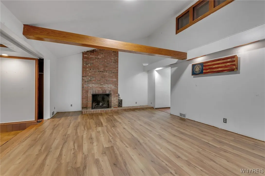 361 Elmhurst Drive, Orchard Park, New York 14127, Orchard Park, New York 14127, 4 Bedrooms Bedrooms, 7 Rooms Rooms,2 BathroomsBathrooms,Residential,Closed,361 Elmhurst Drive, Orchard Park, New York 14127,0,B1568261