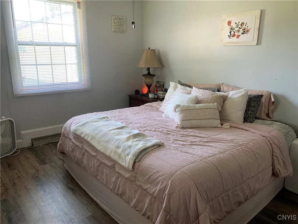 1 Willow Drive, Whitestown, New York 13492, Whitestown, New York 13492, 4 Bedrooms Bedrooms, 11 Rooms Rooms,2 BathroomsBathrooms,Residential,For Sale,1 Willow Drive, Whitestown, New York 13492,0,S1569370