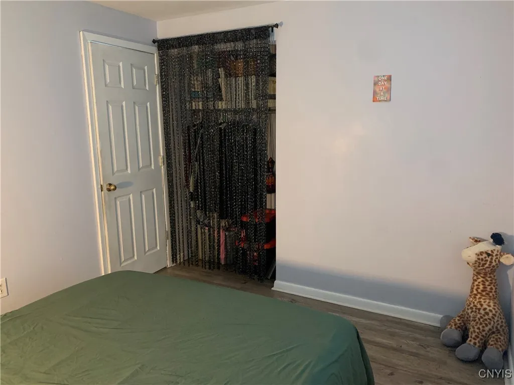 1 Willow Drive, Whitestown, New York 13492, Whitestown, New York 13492, 4 Bedrooms Bedrooms, 11 Rooms Rooms,2 BathroomsBathrooms,Residential,For Sale,1 Willow Drive, Whitestown, New York 13492,0,S1569370