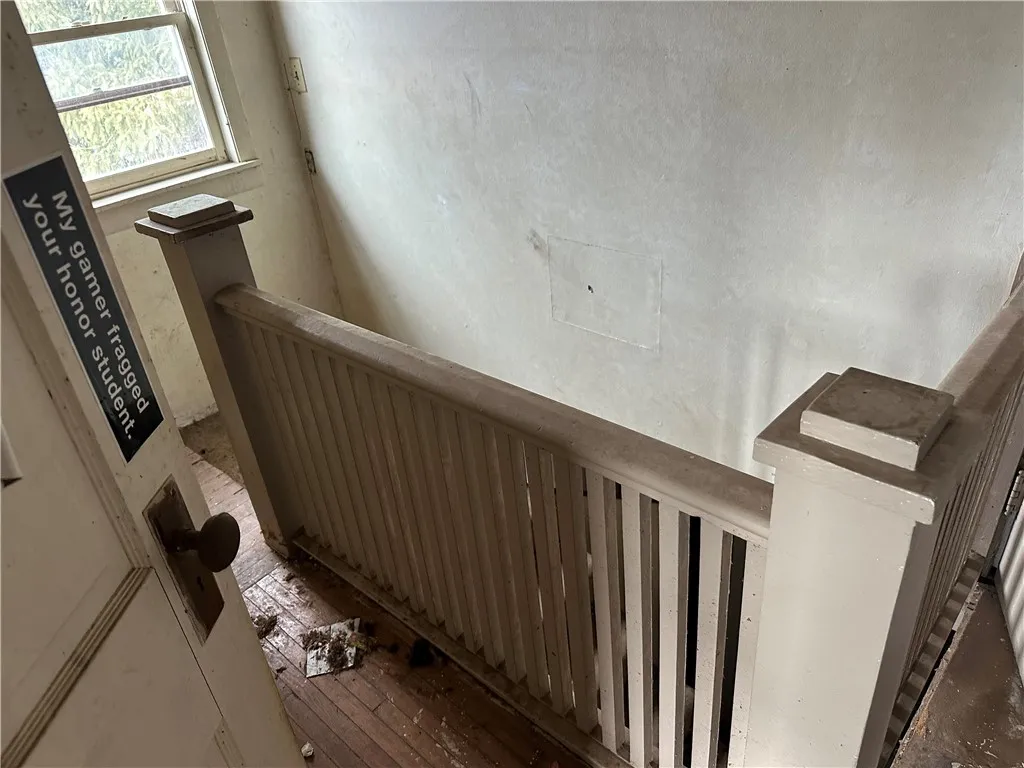 630 West Gray Street, Elmira-city, New York 14905, Elmira City, New York 14905, 3 Bedrooms Bedrooms, 8 Rooms Rooms,1 BathroomBathrooms,Residential,For Sale,630 West Gray Street, Elmira-city, New York 14905,0,R1569974