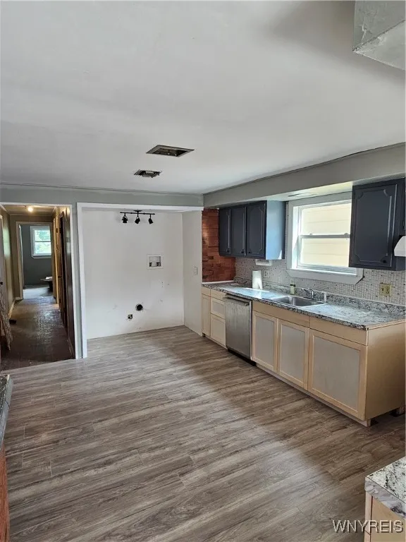 382 Abbott Road, Buffalo, New York 14220, Buffalo, New York 14220, ,Commercial Sale,Closed,382 Abbott Road, Buffalo, New York 14220,0,B1569976
