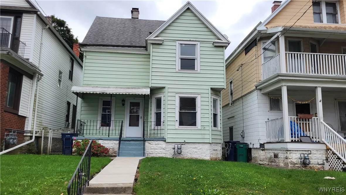 39 Parkview Avenue, Buffalo, New York 14210, Buffalo, New York 14210, 5 Bedrooms Bedrooms, 9 Rooms Rooms,1 BathroomBathrooms,Residential,Closed,39 Parkview Avenue, Buffalo, New York 14210,0,B1569941