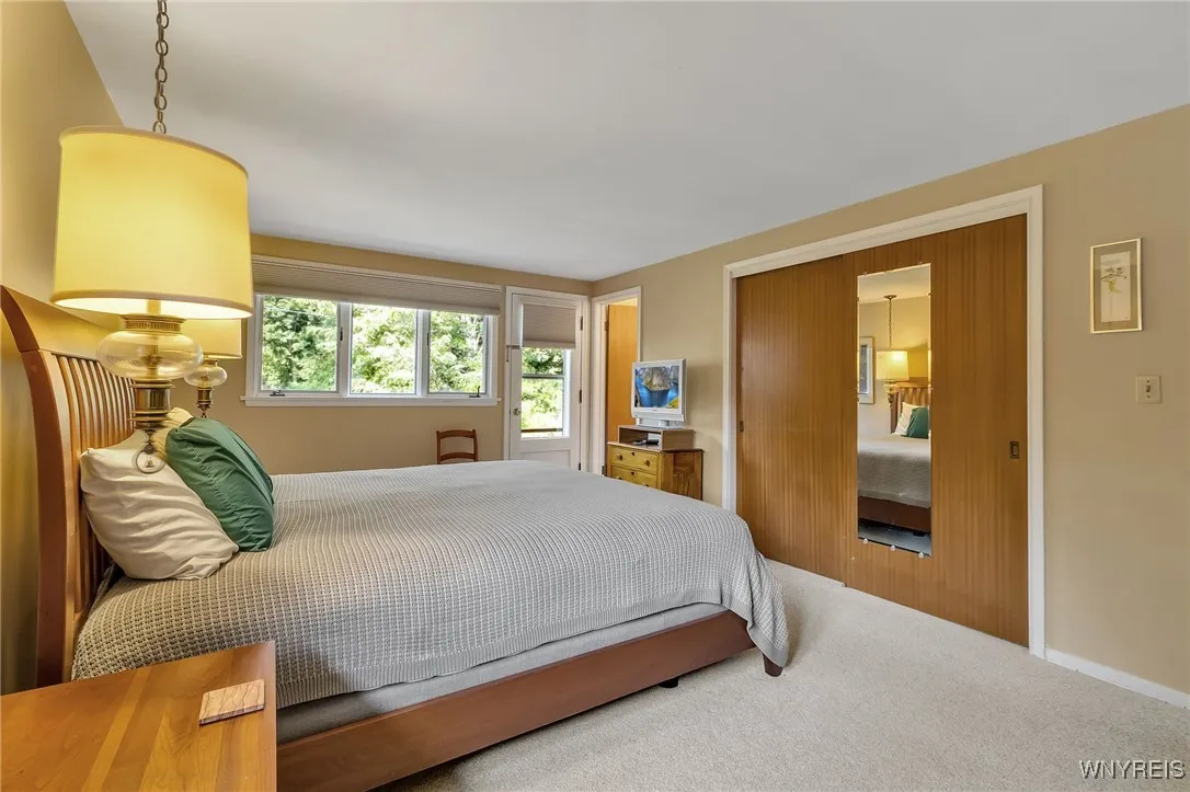 34 Roycroft Circle, Aurora, New York 14052, Aurora, New York 14052, 3 Bedrooms Bedrooms, 8 Rooms Rooms,3 BathroomsBathrooms,Residential,Closed,34 Roycroft Circle, Aurora, New York 14052,0,B1569893