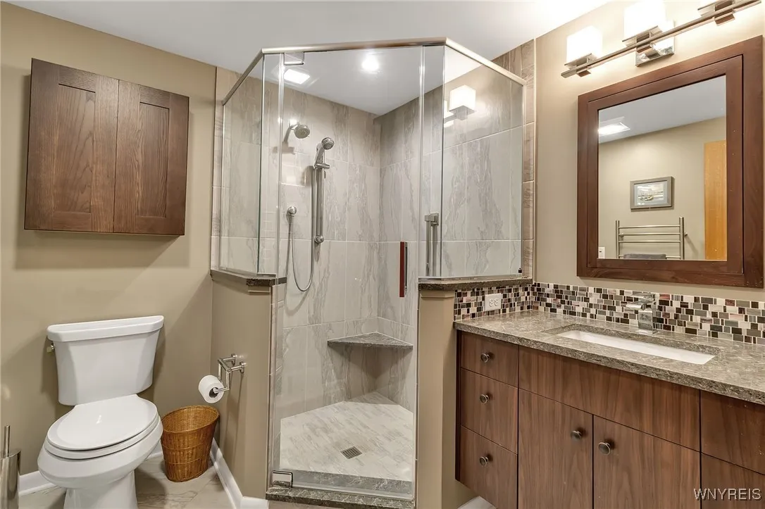 34 Roycroft Circle, Aurora, New York 14052, Aurora, New York 14052, 3 Bedrooms Bedrooms, 8 Rooms Rooms,3 BathroomsBathrooms,Residential,Closed,34 Roycroft Circle, Aurora, New York 14052,0,B1569893