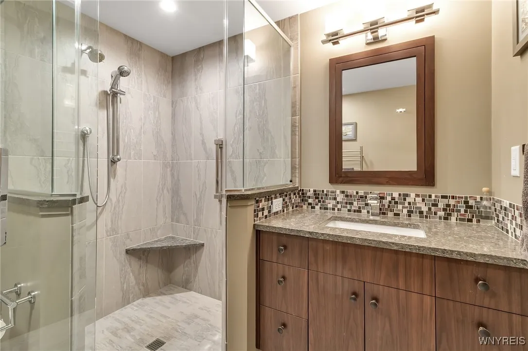 34 Roycroft Circle, Aurora, New York 14052, Aurora, New York 14052, 3 Bedrooms Bedrooms, 8 Rooms Rooms,3 BathroomsBathrooms,Residential,Closed,34 Roycroft Circle, Aurora, New York 14052,0,B1569893
