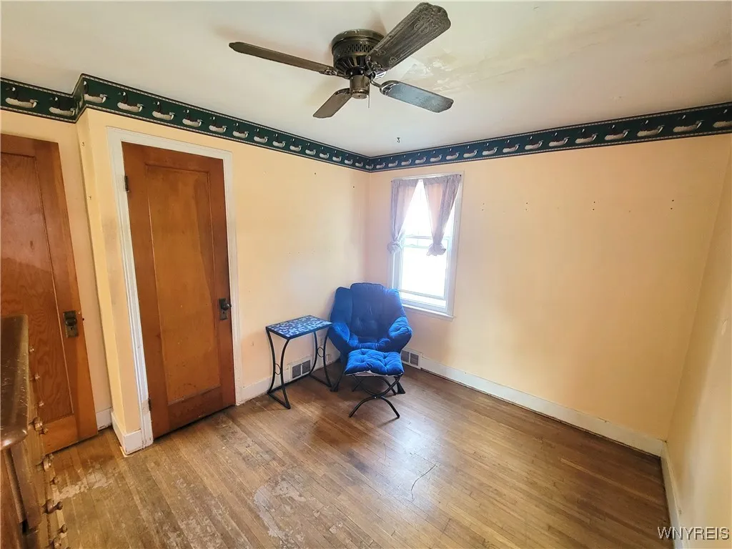 156 Esser Avenue, Buffalo, New York 14207, Buffalo, New York 14207, 4 Bedrooms Bedrooms, 6 Rooms Rooms,1 BathroomBathrooms,Residential,Closed,156 Esser Avenue, Buffalo, New York 14207,0,B1569954
