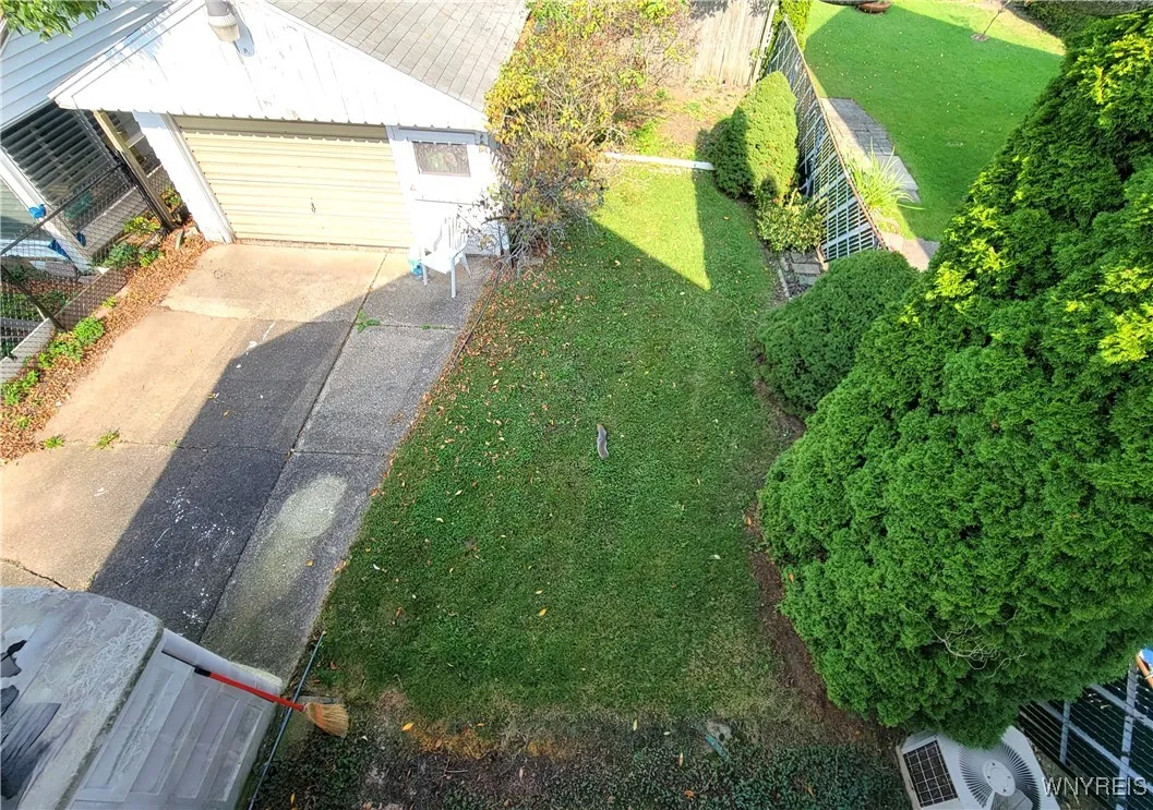 156 Esser Avenue, Buffalo, New York 14207, Buffalo, New York 14207, 4 Bedrooms Bedrooms, 6 Rooms Rooms,1 BathroomBathrooms,Residential,Closed,156 Esser Avenue, Buffalo, New York 14207,0,B1569954