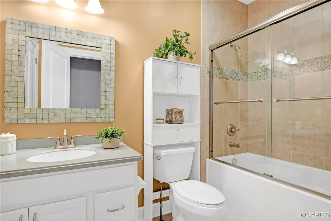 5859 Selby Court, Clarence, New York 14051, Clarence, New York 14051, 2 Bedrooms Bedrooms, 7 Rooms Rooms,2 BathroomsBathrooms,Residential,Closed,5859 Selby Court, Clarence, New York 14051,0,B1567615