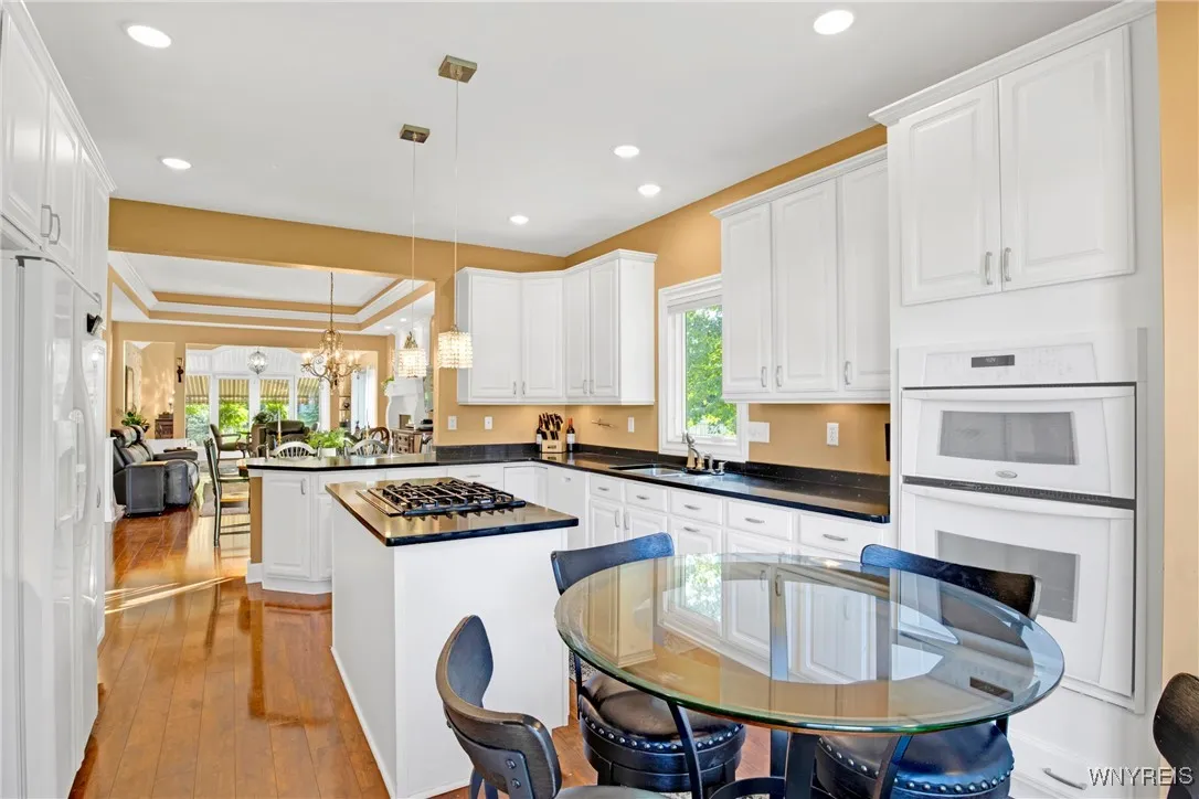 5859 Selby Court, Clarence, New York 14051, Clarence, New York 14051, 2 Bedrooms Bedrooms, 7 Rooms Rooms,2 BathroomsBathrooms,Residential,Closed,5859 Selby Court, Clarence, New York 14051,0,B1567615