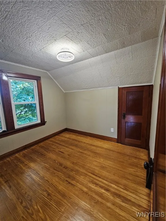 Upstairs Bedroom 2