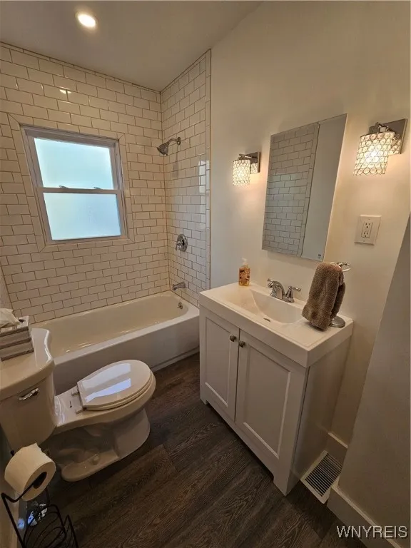 Full Bath 1st floor