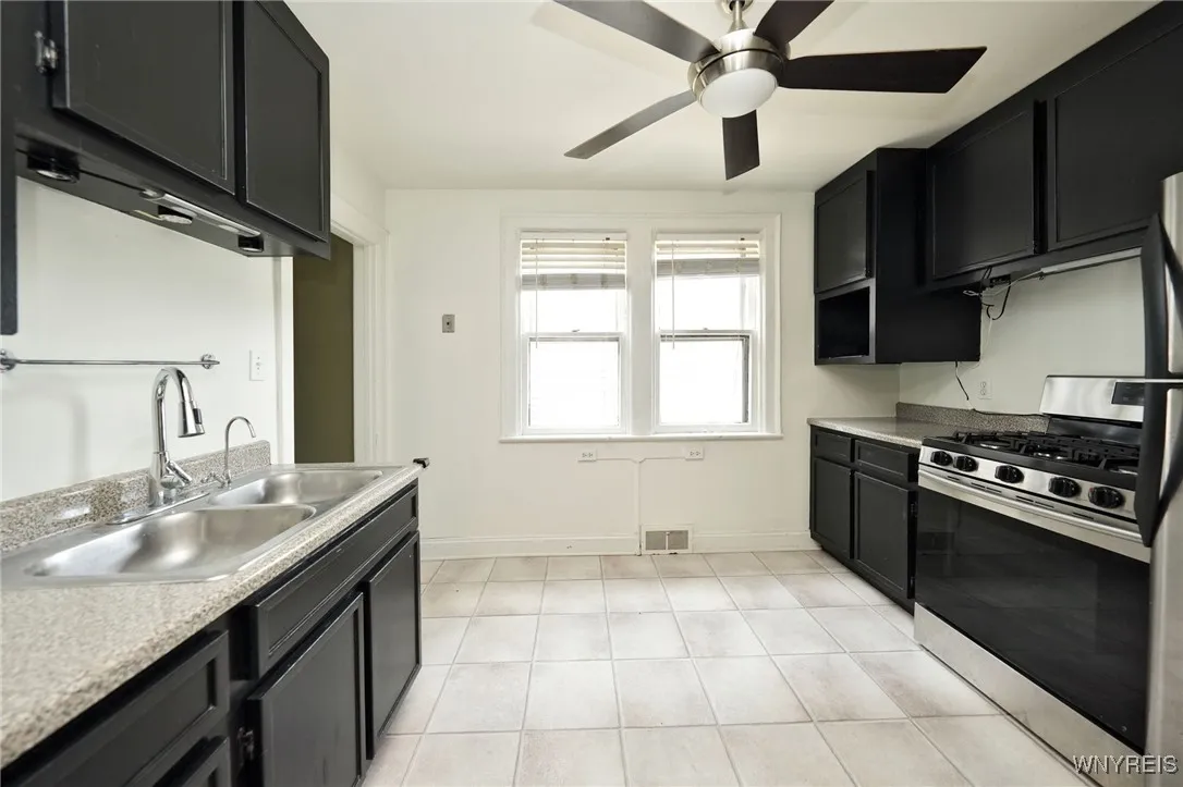 Kitchen with appliances