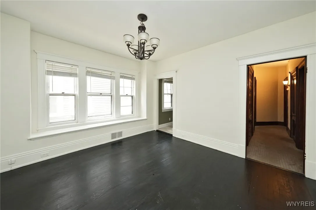 828 Potomac Avenue, Buffalo, New York 14209, Buffalo, New York 14209, 3 Bedrooms Bedrooms, 6 Rooms Rooms,2 BathroomsBathrooms,Residential Lease,Closed,828 Potomac Avenue, Buffalo, New York 14209,0,B1570171