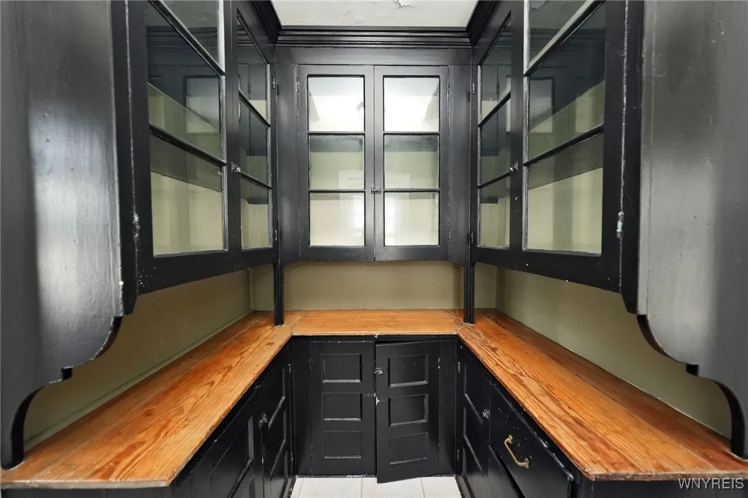 Butlers pantry