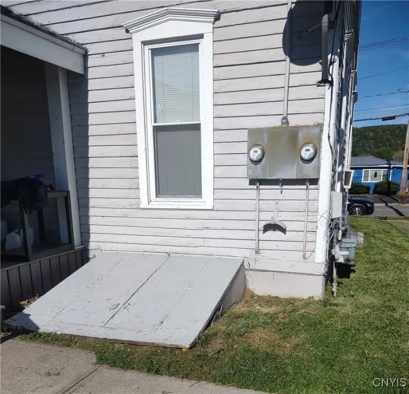 308 East Main Street, Frankfort, New York 13340, Frankfort, New York 13340, 5 Bedrooms Bedrooms, ,2 BathroomsBathrooms,Residential,Closed,308 East Main Street, Frankfort, New York 13340,0,S1570375