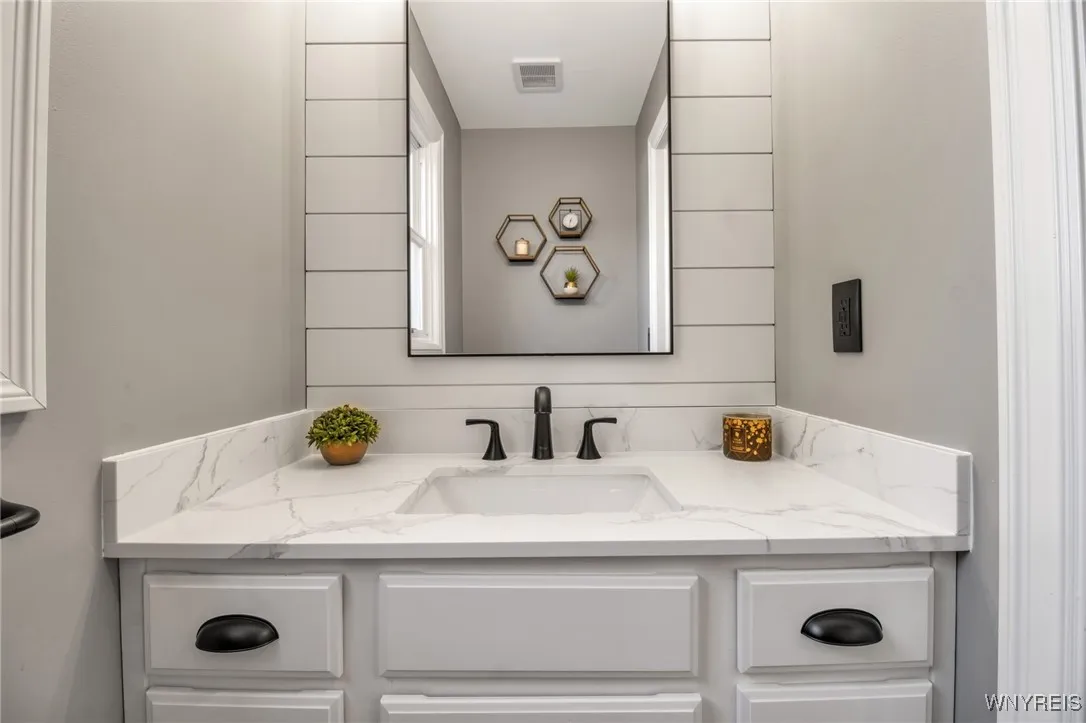 Main Floor Half Bath
