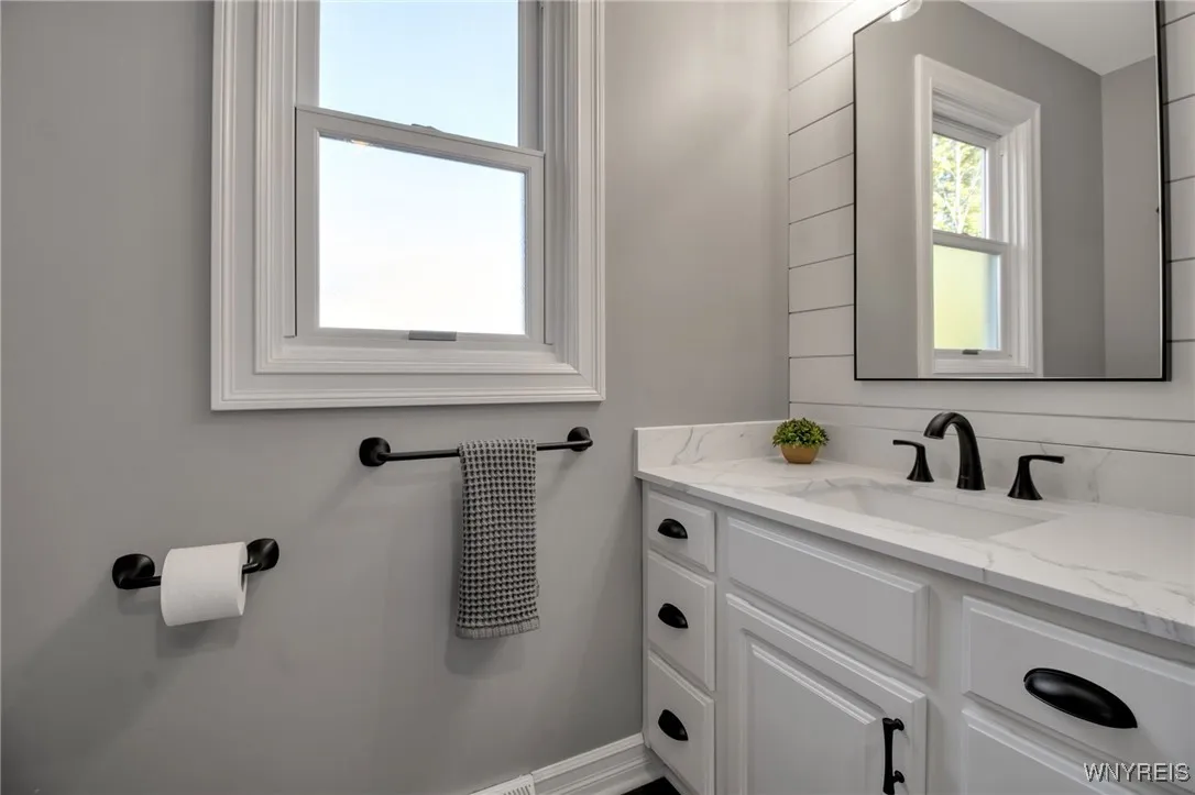 Main Floor Half Bath