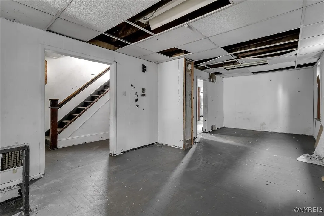 961 Tonawanda Street, Buffalo, New York 14207, Buffalo, New York 14207, 4 Bedrooms Bedrooms, 11 Rooms Rooms,1 BathroomBathrooms,Residential,Closed,961 Tonawanda Street, Buffalo, New York 14207,0,B1570325