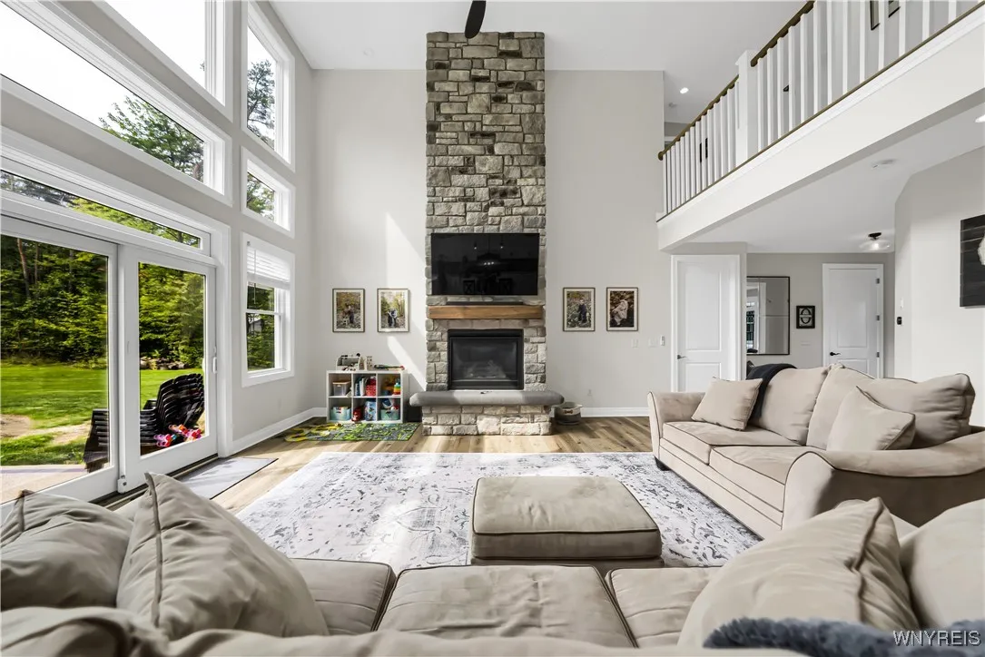 92 Bridle Ln, Elma, New York 14052, Elma, New York 14052, 4 Bedrooms Bedrooms, 9 Rooms Rooms,3 BathroomsBathrooms,Residential,Closed,92 Bridle Ln, Elma, New York 14052,B1569738