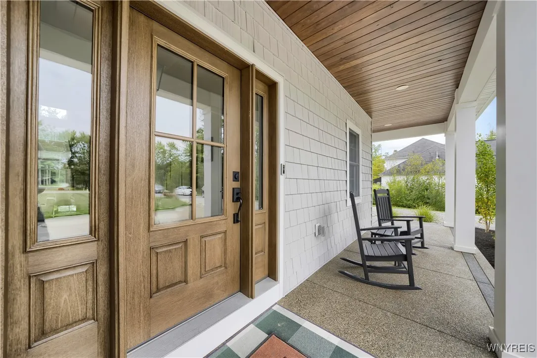 92 Bridle Ln, Elma, New York 14052, Elma, New York 14052, 4 Bedrooms Bedrooms, 9 Rooms Rooms,3 BathroomsBathrooms,Residential,Closed,92 Bridle Ln, Elma, New York 14052,B1569738