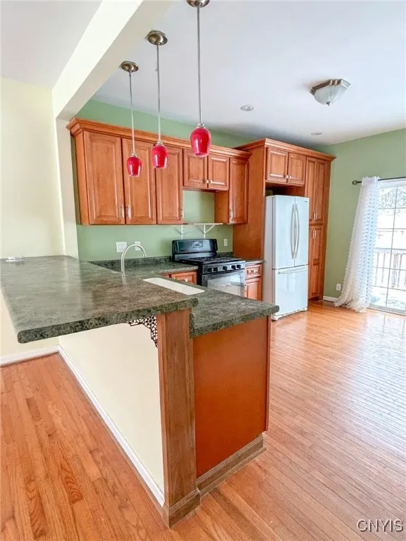 5 Mcallister Avenue, Antwerp, New York 13608, Antwerp, New York 13608, 3 Bedrooms Bedrooms, 9 Rooms Rooms,1 BathroomBathrooms,Residential,Closed,5 Mcallister Avenue, Antwerp, New York 13608,0,S1570506